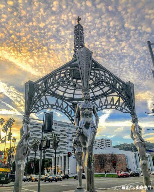 玛丽莲·梦露雕像被偷：不寄望警方，粉丝自行组织破案