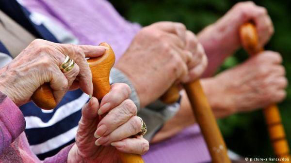 老年人越来越多，要存够多少钱才能养老自由？