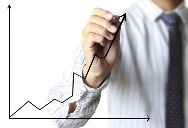 美元下跌与美联储加息不确定性 支撑黄金连涨两日