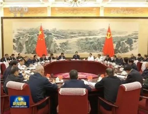 区块链彻底火了 比特币一度破万!多只A股"涨停" 更有这个大利好