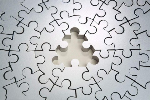 如何根据行情局势做好伦敦银投资