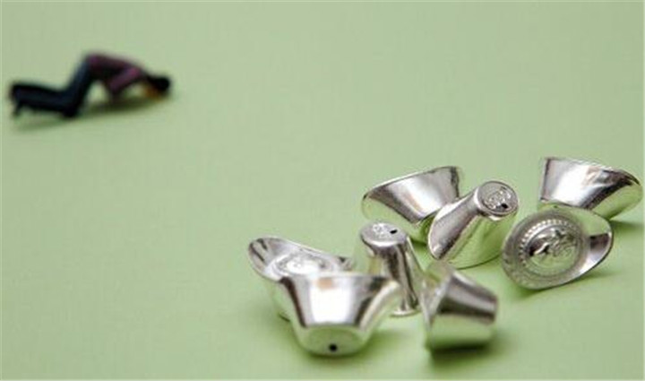 国内正规现货白银交易平台有哪些？怎么选择